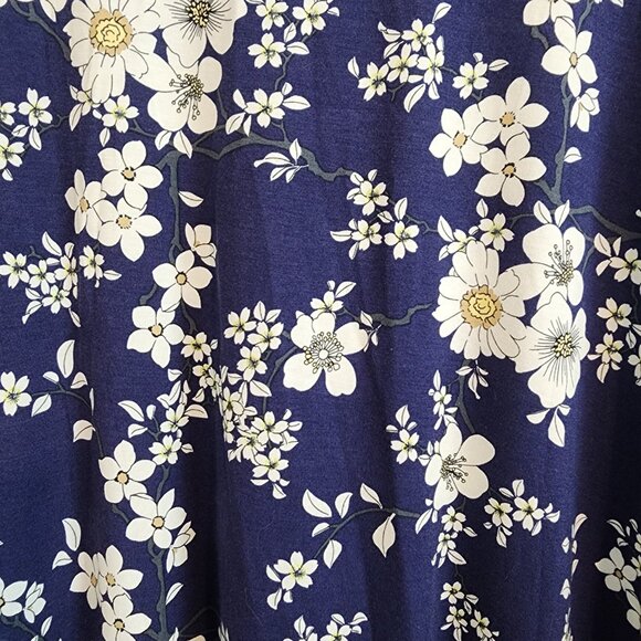 Popyoung Navy Floral Tunic Top XL - Picture 8 of 8